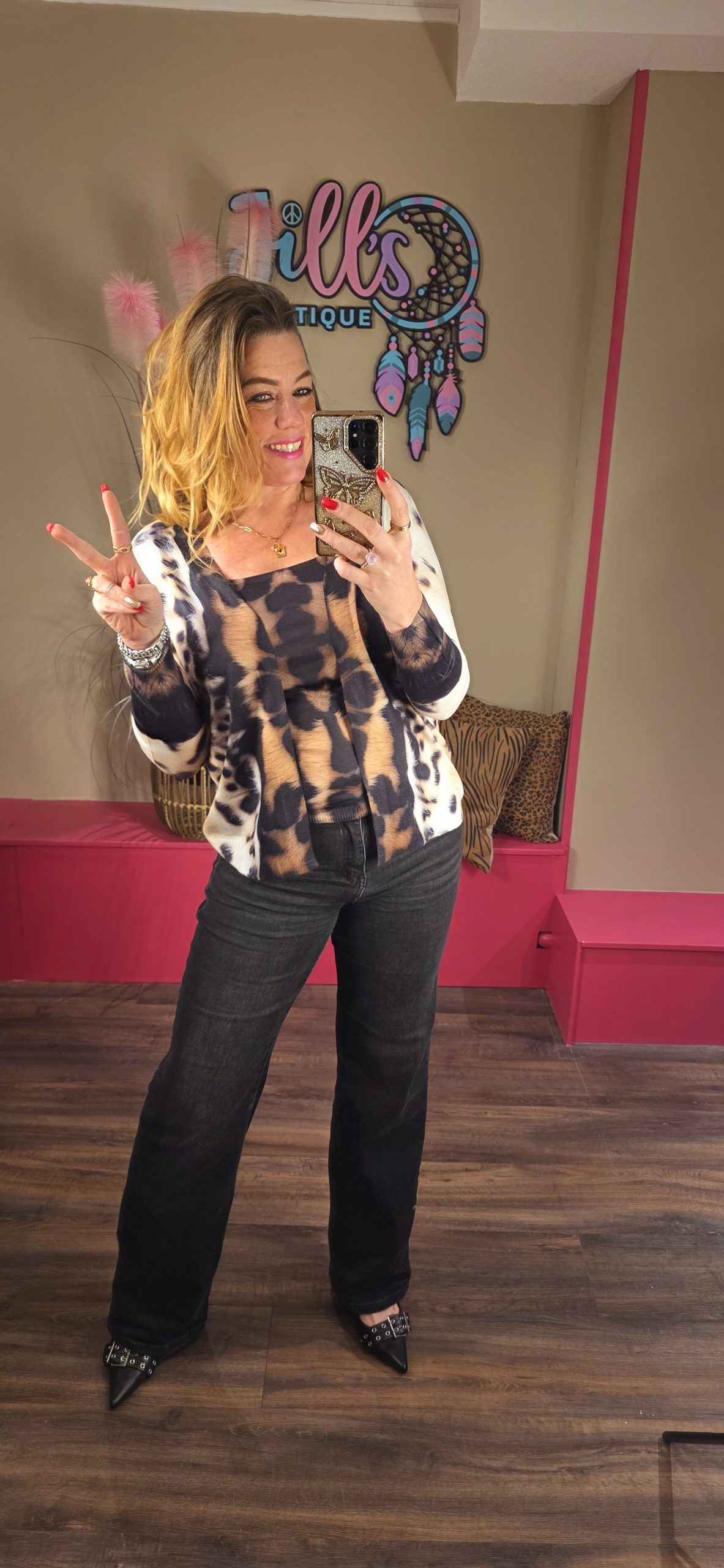 Two Piece Different Missy