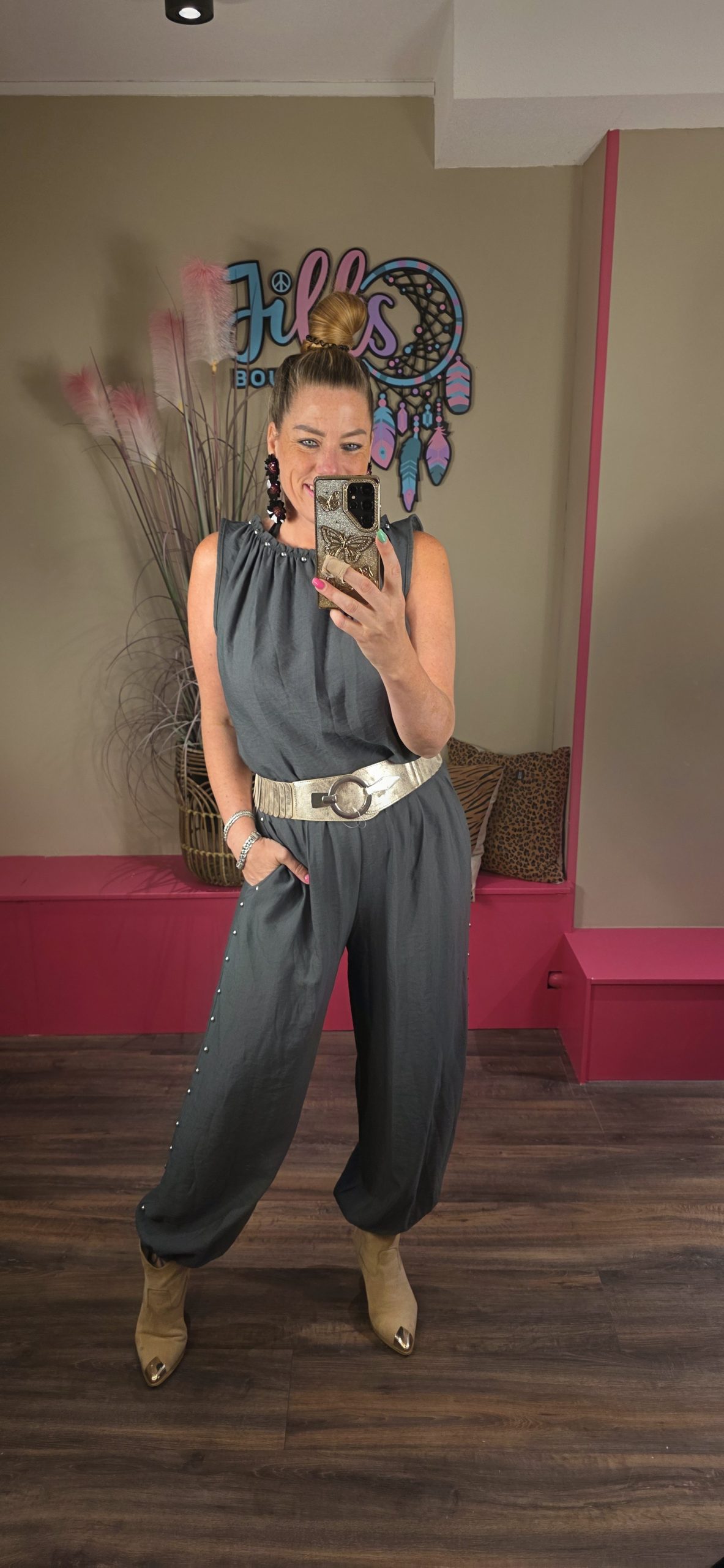 Two piece studs army