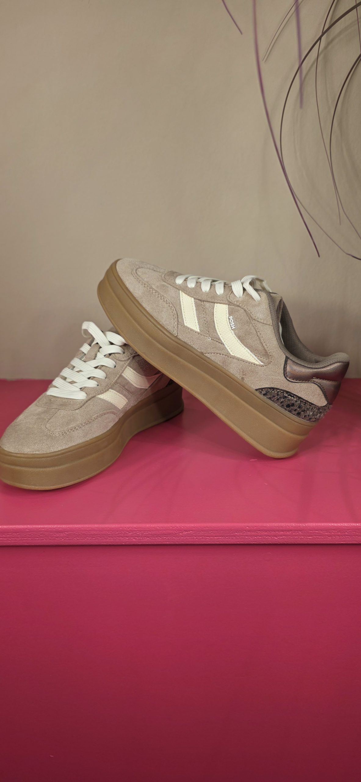 Sneaker Millie taupe POSH BY POELMAN