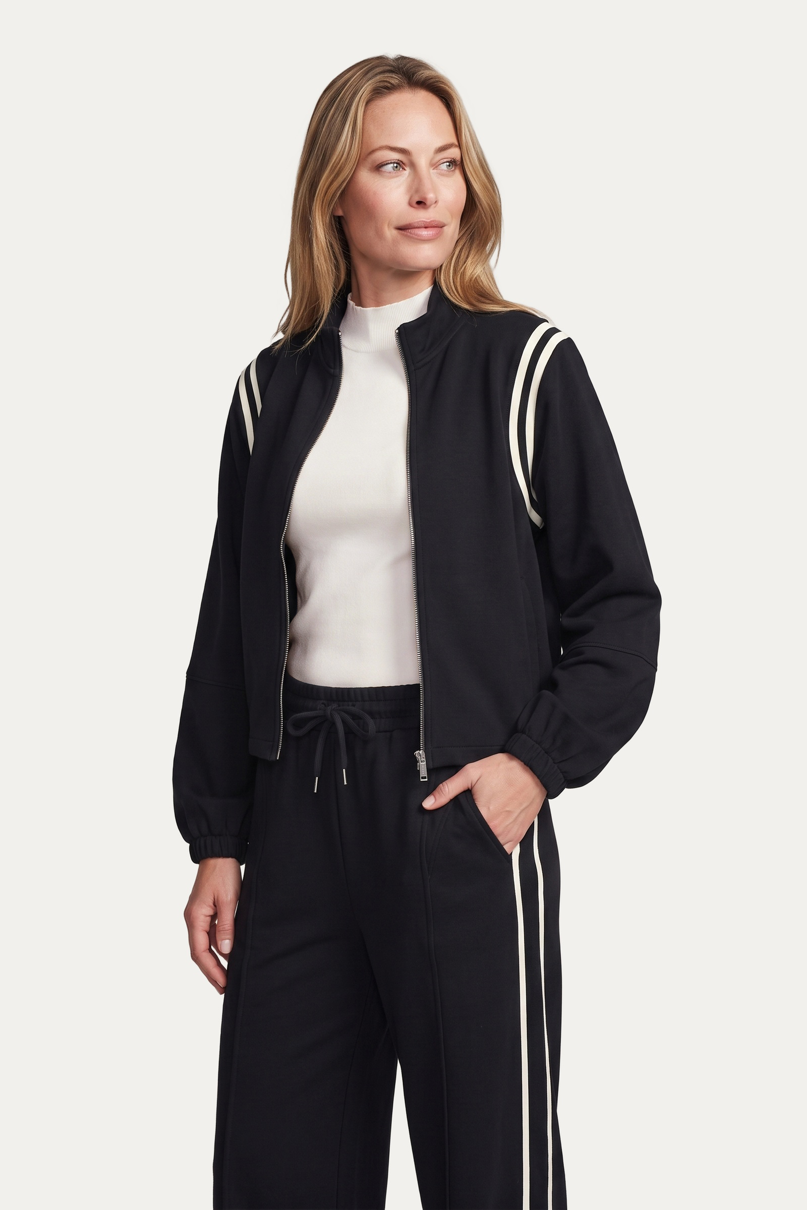 Jasje Marlowe Black G-MAXX