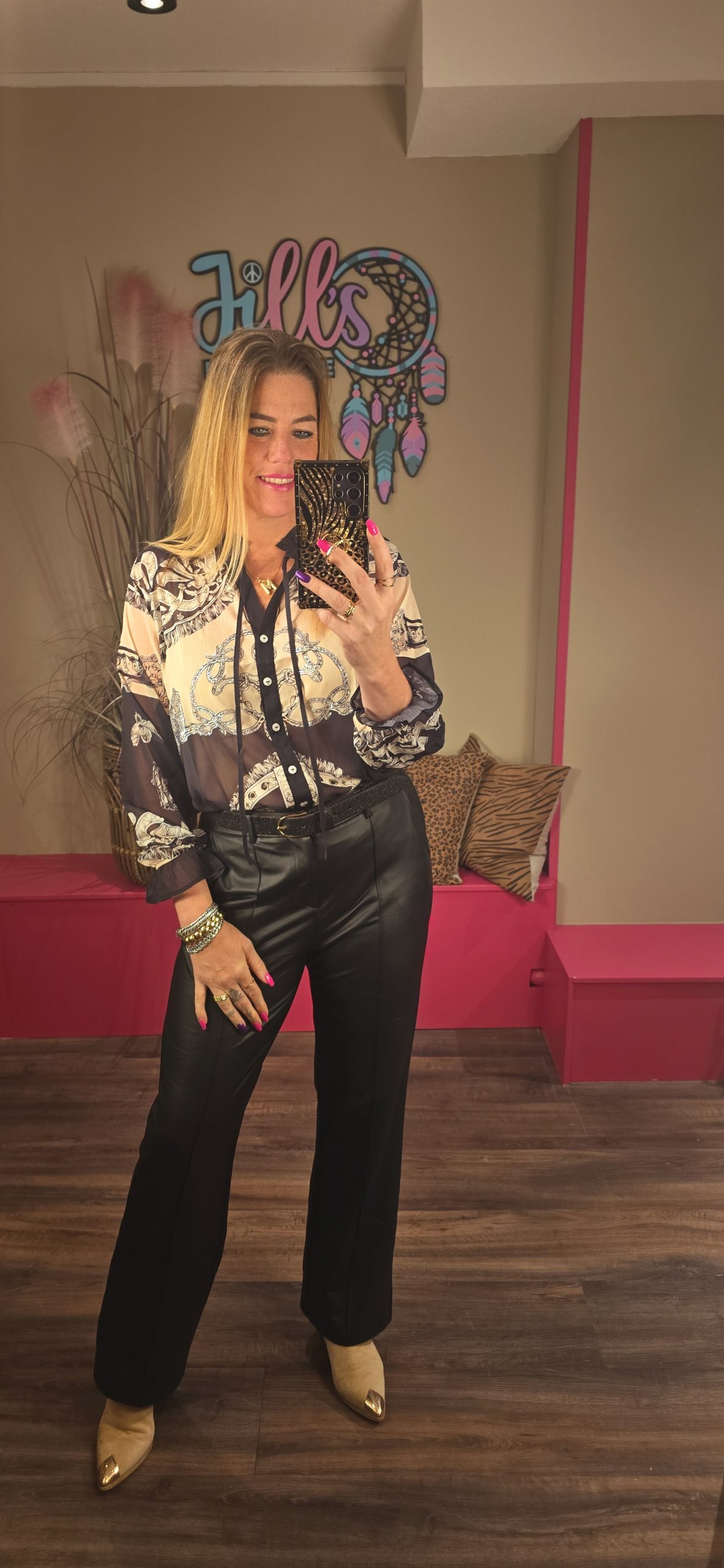 Blouse cirkel black MISSY